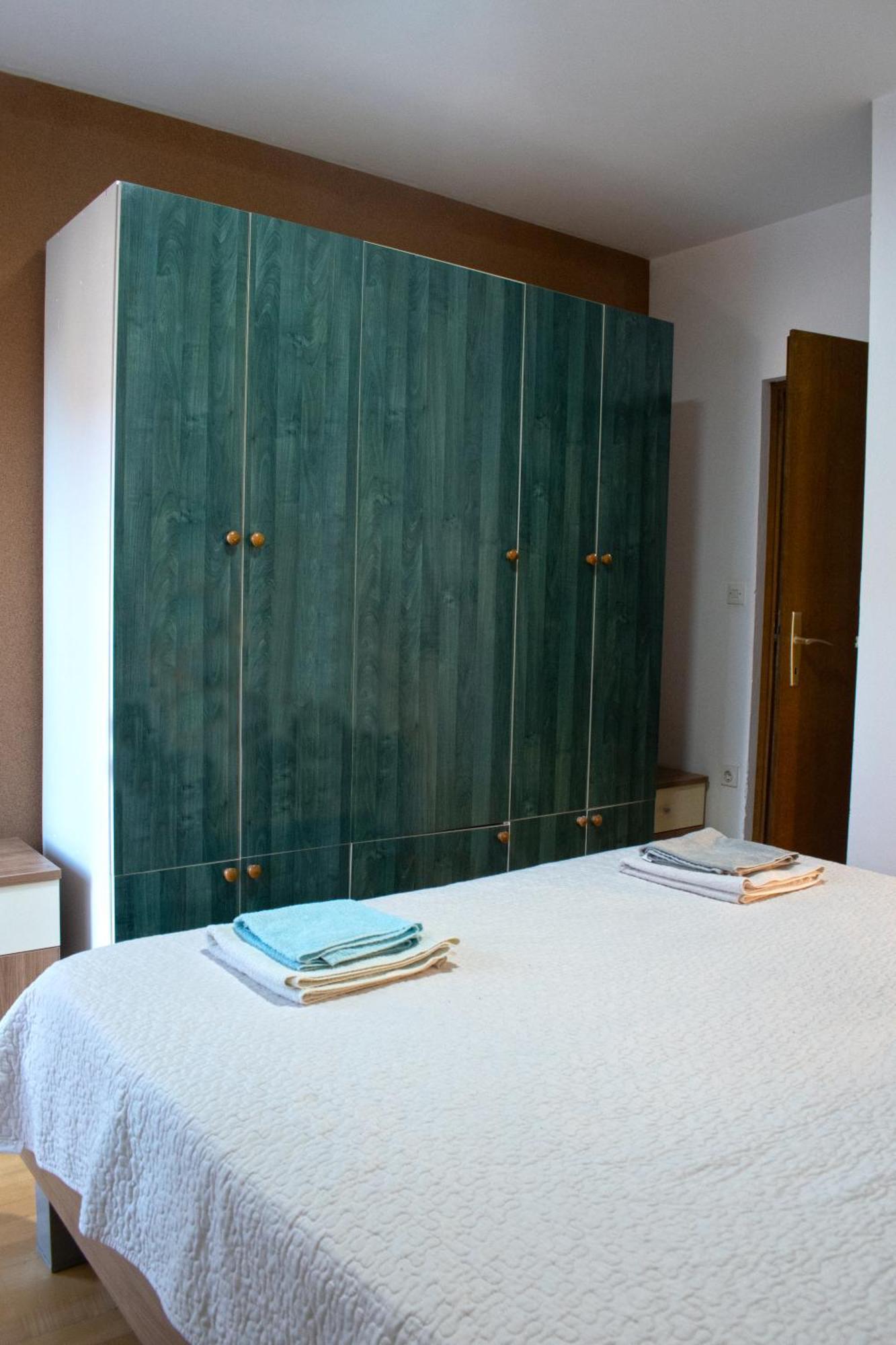 Maslina Apartments 斯塔里格勒 外观 照片