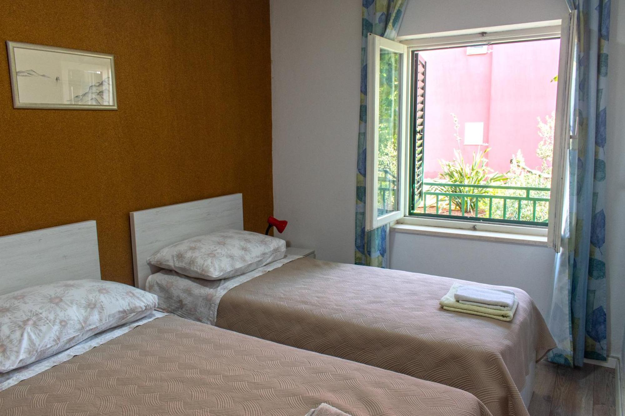 Maslina Apartments 斯塔里格勒 外观 照片